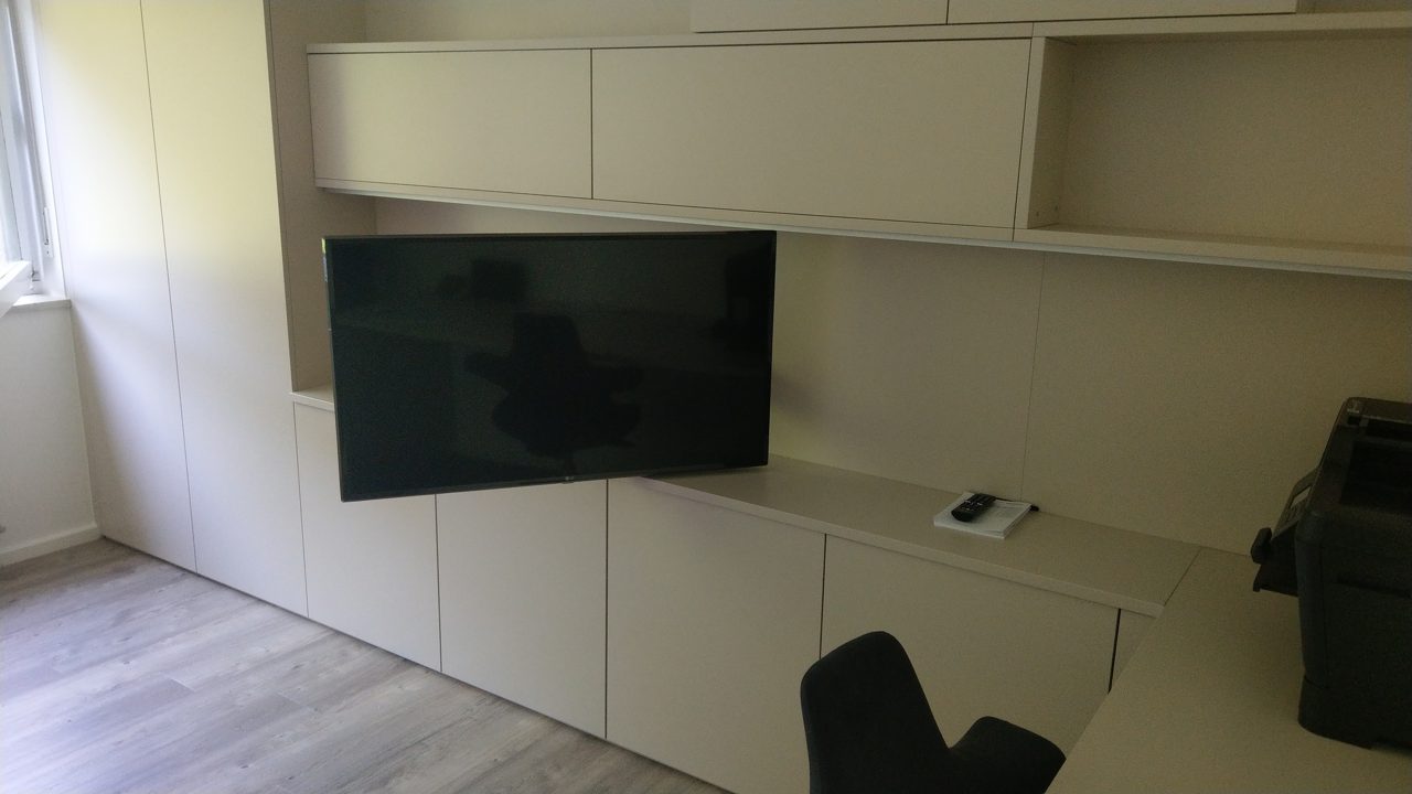 Drehbare TV-Wandmontage